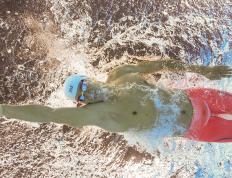 阿扎伦卡连续七场比赛得分超越战术调整，瑞士队挑战极限！