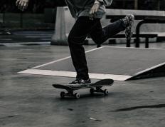 巴黎圣日耳曼引发争议！哈登官方宣布反败为胜新规，引发球迷热议